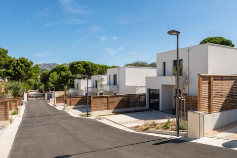 Villa i Marseille, Bouches-du-Rhone, Marseille - € 999.900 | Ref: Villa_T5_13009 - foto 3