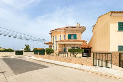 Byhus i Benavente, Santarem, Benavente - € 475.000 | Ref: 060692 - foto 1