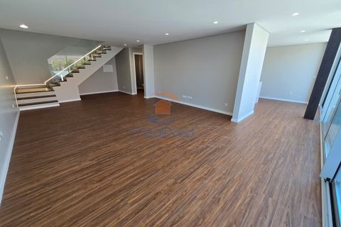 Villa i Odivelas, Lisbon, Odivelas - € 710.000 | Ref: MJM6969R5 - foto 3
