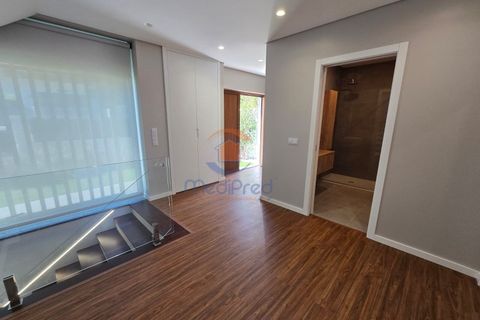 Villa i Odivelas, Lisbon, Odivelas - € 710.000 | Ref: MJM6969R5 - foto 16