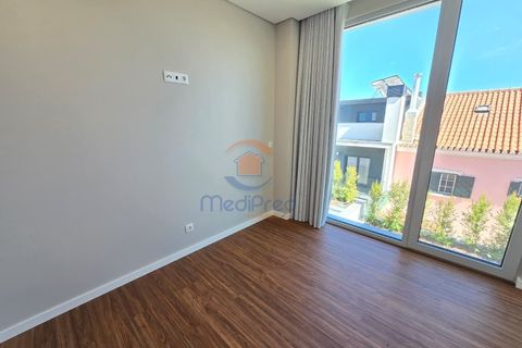 Villa i Odivelas, Lisbon, Odivelas - € 710.000 | Ref: MJM6969R5 - foto 26