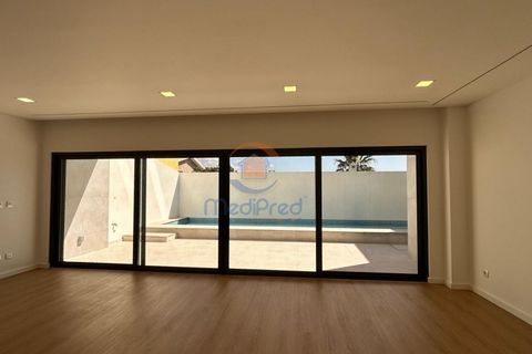 Villa a Loures, Lisbon, Loures - € 997.500 | Ref: MJM6925R2 - foto 3