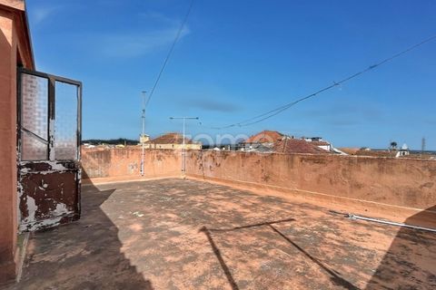 Villa i Abrunheira, Lisbon, Abrunheira - € 145.000 | Ref: ZMPT589072 - foto 20