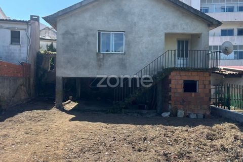 Villa i Lousa, Coimbra, Lousa - € 170.000 | Ref: ZMPT586841 - foto 1