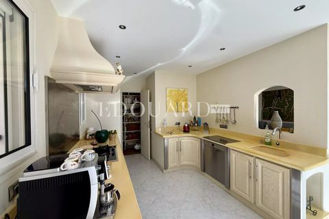 Villa a Menton, Alpes-Maritimes, Menton - € 1.390.000 | Ref: 86823737 - foto 17