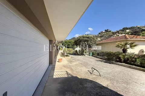 Villa a Menton, Alpes-Maritimes, Menton - € 1.390.000 | Ref: 86823737 - foto 35
