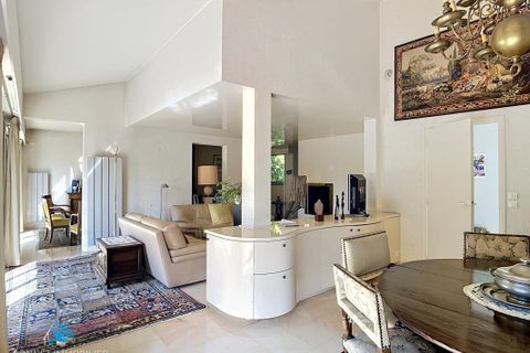 Villa i Chamalieres, Puy-de-Dome, Chamalieres - € 682.500 | Ref: 531_-_ASJ - foto 4
