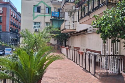 Lejlighed i Naples, Naples, Naples - € 198.000 | Ref: Via M. Melloni - foto 2