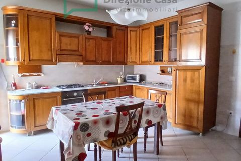 Lejlighed i Naples, Naples, Naples - € 198.000 | Ref: Via M. Melloni - foto 3