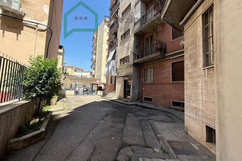 Lejlighed i Naples, Naples, Naples - € 360.000 | Ref: VIA VECCHIA POGG. - foto 2