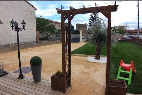 Landsbyhus i Issoire, Puy-de-Dome, Issoire - € 276.900 | Ref: 830030998269 - foto 24