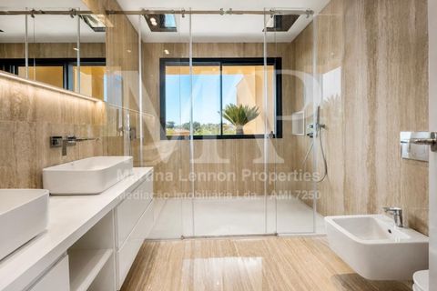 Villa i Alcabideche, Lisbon, Alcabideche - € 1.800.000 | Ref: 2594C TB - foto 17