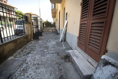Villa i Prato, Prato, Prato - € 200.000 | Ref: MB200 - foto 3