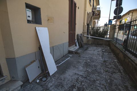 Villa i Prato, Prato, Prato - € 200.000 | Ref: MB200 - foto 4