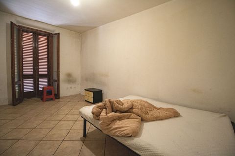 Villa i Prato, Prato, Prato - € 200.000 | Ref: MB200 - foto 8