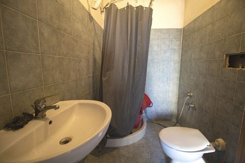 Villa i Prato, Prato, Prato - € 200.000 | Ref: MB200 - foto 12