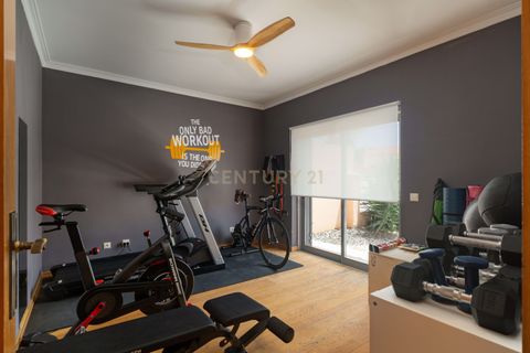 Villa i Carcavelos, Lisbon, Carcavelos - € 980.000 | Ref: C0483-01870 - foto 7