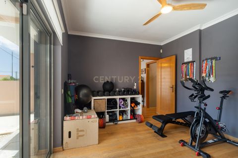 Villa i Carcavelos, Lisbon, Carcavelos - € 980.000 | Ref: C0483-01870 - foto 8