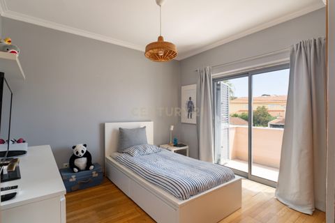 Villa i Carcavelos, Lisbon, Carcavelos - € 980.000 | Ref: C0483-01870 - foto 23