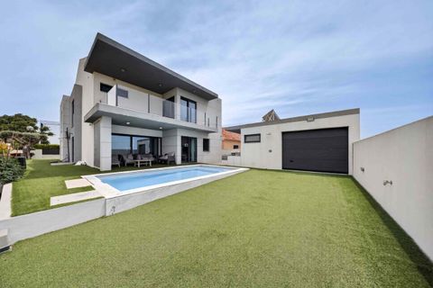 Villa i Oeiras, Lisbon, Oeiras - € 1.250.000 | Ref: CB15-0098 - foto 1