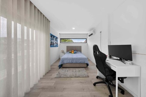 Villa i Oeiras, Lisbon, Oeiras - € 1.250.000 | Ref: CB15-0098 - foto 18