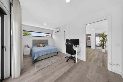 Villa i Oeiras, Lisbon, Oeiras - € 1.250.000 | Ref: CB15-0098 - foto 19