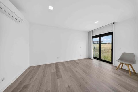 Villa i Oeiras, Lisbon, Oeiras - € 1.250.000 | Ref: CB15-0098 - foto 21