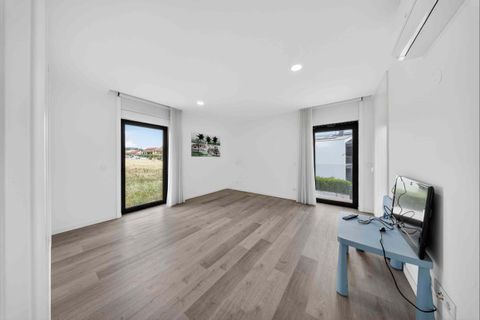 Villa i Oeiras, Lisbon, Oeiras - € 1.250.000 | Ref: CB15-0098 - foto 22