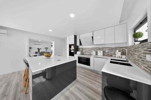 Villa i Oeiras, Lisbon, Oeiras - € 1.250.000 | Ref: CB15-0098 - foto 39