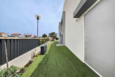 Villa i Oeiras, Lisbon, Oeiras - € 1.250.000 | Ref: CB15-0098 - foto 47