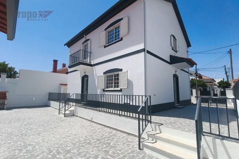Villa i Quinta do Conde, Setubal, Quinta do Conde - € 490.000 | Ref: DL496 - foto 1