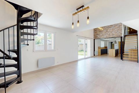 Villa a Montfermeil, Seine-Saint-Denis, Montfermeil - € 376.000 | Ref: 87054595 - foto 3