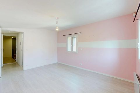 Villa a Montfermeil, Seine-Saint-Denis, Montfermeil - € 376.000 | Ref: 87054595 - foto 16