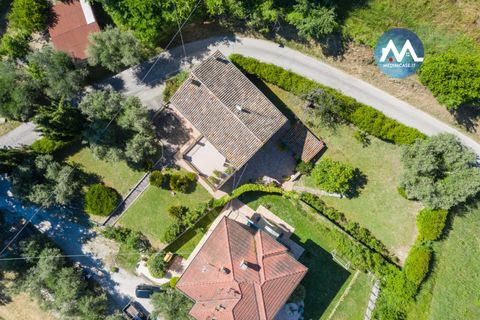 Villa a Torgiano, Perugia, Torgiano - € 425.000 | Ref: 3926 - foto 21