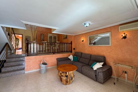 Villa i Ibiza, Ibiza, Ibiza - € 1.200.000 | Ref: CR-CHA0041 - foto 14
