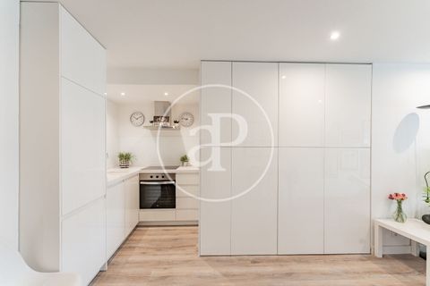 Apartament a Madrid, Madrid, Madrid - € 2.200/mes | Ref: AM2606008 - foto 17