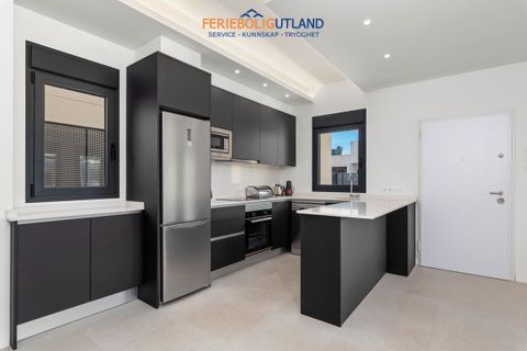 Villa a La Marina, Alicante, La Marina - € 430.000 | Ref: FBU22030 - foto 9