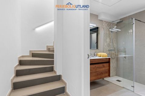 Villa a La Marina, Alicante, La Marina - € 430.000 | Ref: FBU22030 - foto 17