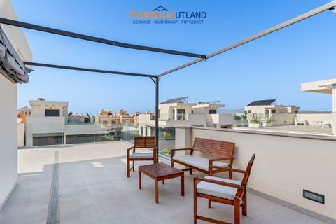Villa a La Marina, Alicante, La Marina - € 430.000 | Ref: FBU22030 - foto 24