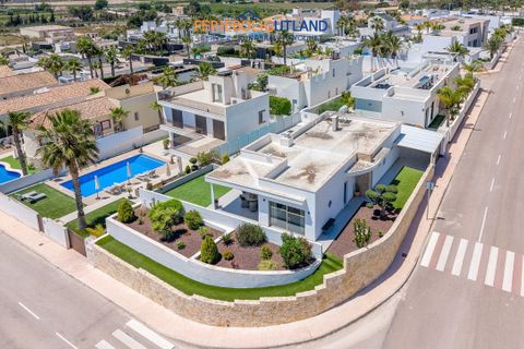 Villa i La Marina, Alicante, La Marina - € 595.000 | Ref: FBU22049 - foto 43