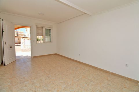 Villa i Playa Flamenca, Alicante, Playa Flamenca - € 215.000 | Ref: R-30640 - foto 6