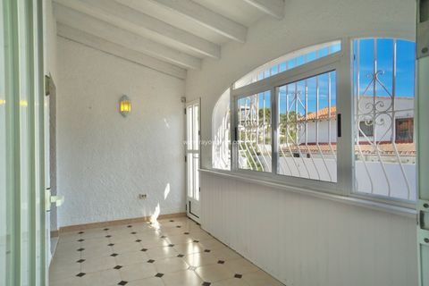 Villa a Benissa, Alicante, Benissa - € 449.000 | Ref: AMB-48896 - foto 5
