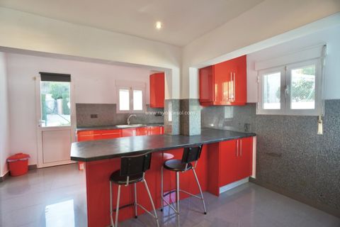 Villa a Benissa, Alicante, Benissa - € 449.000 | Ref: AMB-48896 - foto 12