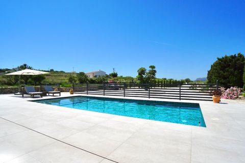 Landejendom i Benissa, Alicante, Benissa - € 1.335.000 | Ref: AMB-25740 - foto 44