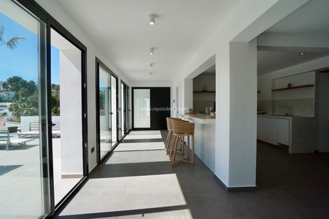 Villa a Moraira, Alicante, Moraira - € 1.495.000 | Ref: AMB-81539 - foto 9
