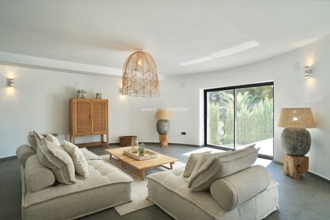 Villa a Moraira, Alicante, Moraira - € 1.495.000 | Ref: AMB-81539 - foto 25
