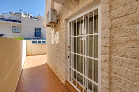 Byhus i Torrevieja, Alicante, Torrevieja - € 215.000 | Ref: MLSC6876444 - foto 6