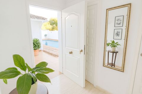 Villa en Marbella, Malaga, Marbella - € 1.535.000 | Ref: HFMs705673 - photo 7