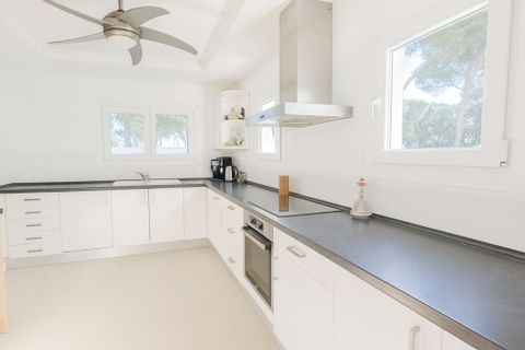 Villa en Marbella, Malaga, Marbella - € 1.535.000 | Ref: HFMs705673 - photo 16