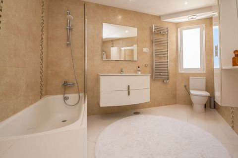 Villa a Estepona, Malaga, Estepona - € 2.350.000 | Ref: HFMs701081 - foto 22